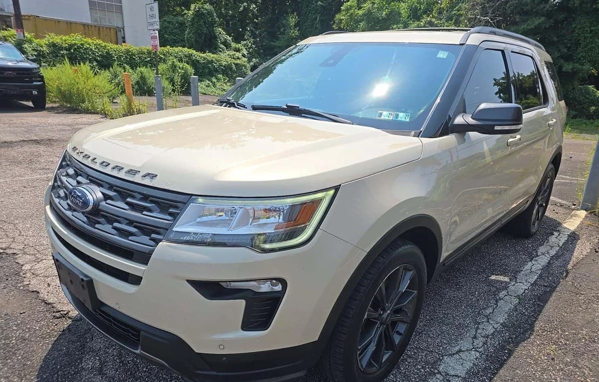 2018 FORD EXPLORER XLT 2