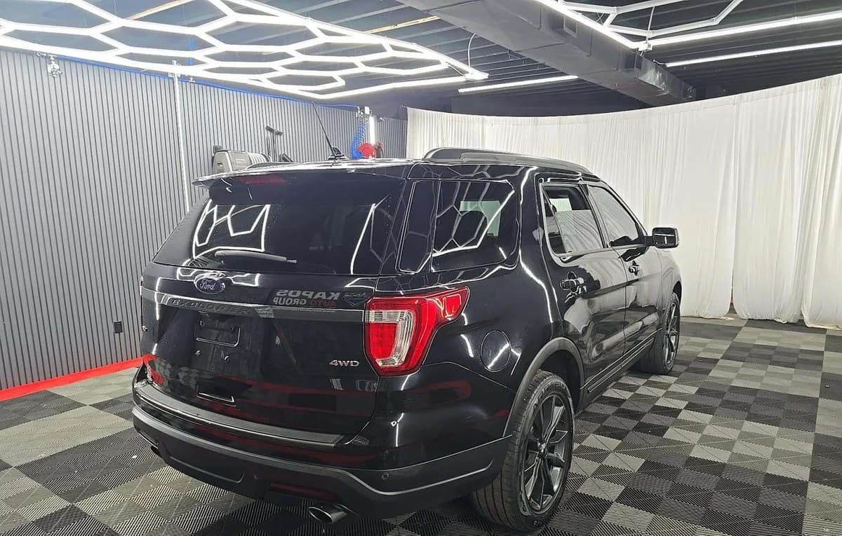2019 FORD EXPLORER XLT 4