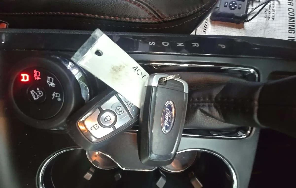 2019 FORD EXPLORER XLT 5
