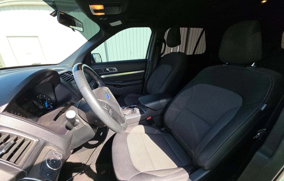 2019 FORD EXPLORER XLT 4