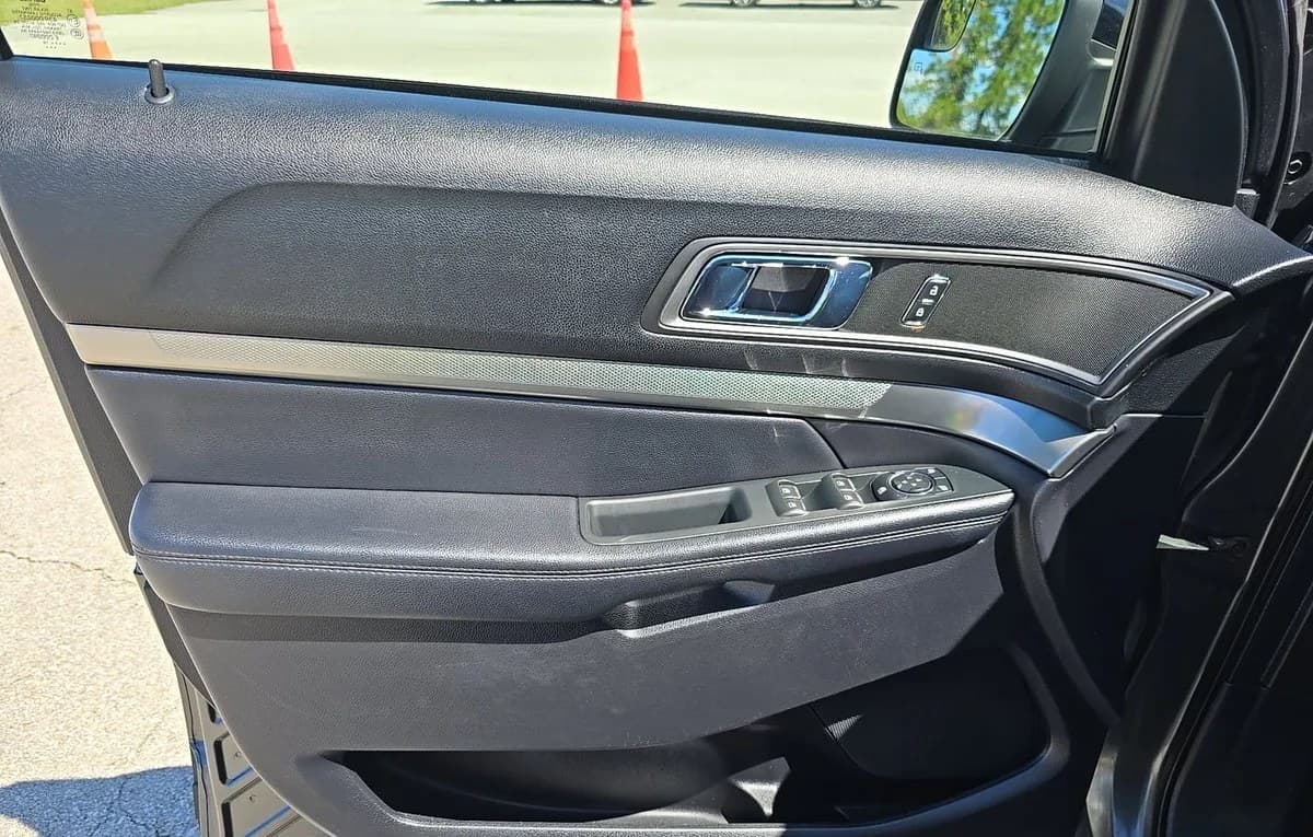 2018 FORD EXPLORER XLT 6