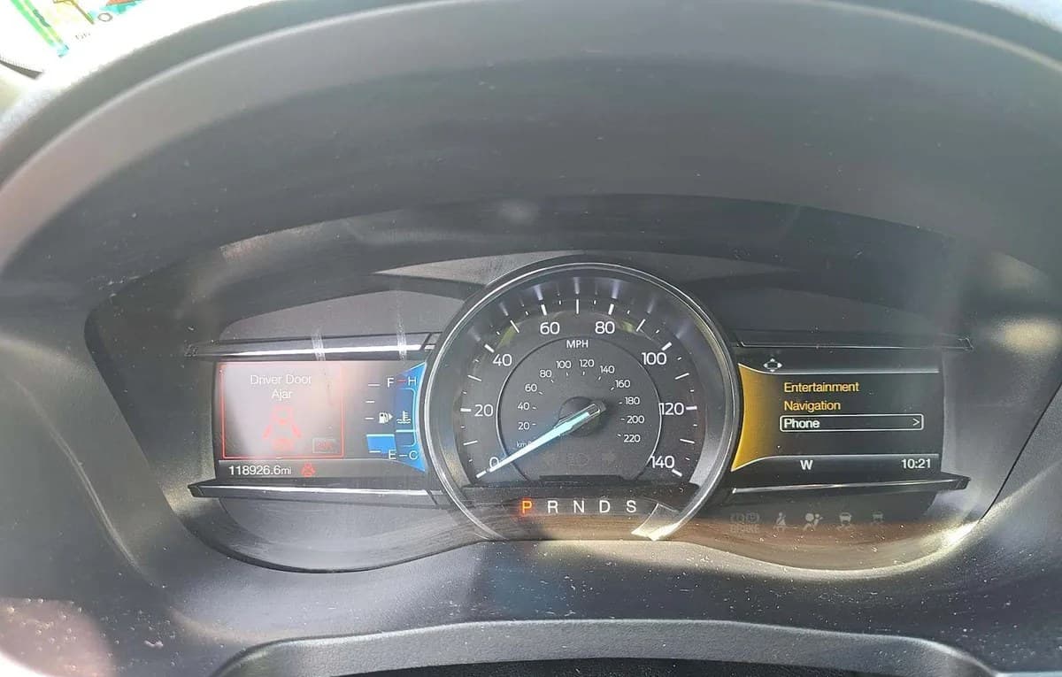 2019 FORD EXPLORER XLT 6