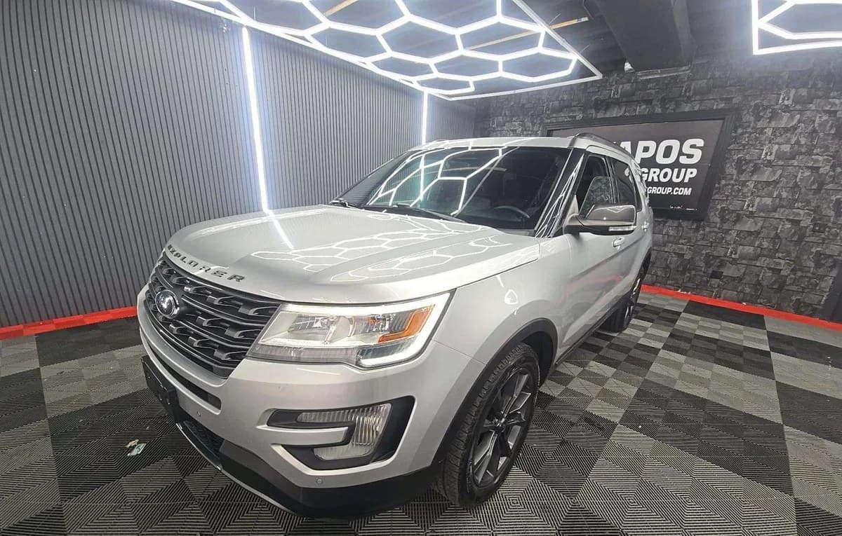 2017 FORD EXPLORER XLT 2