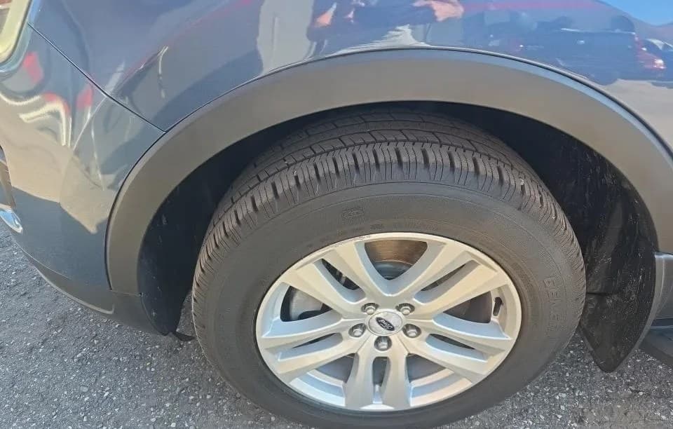 2018 FORD EXPLORER XLT 5