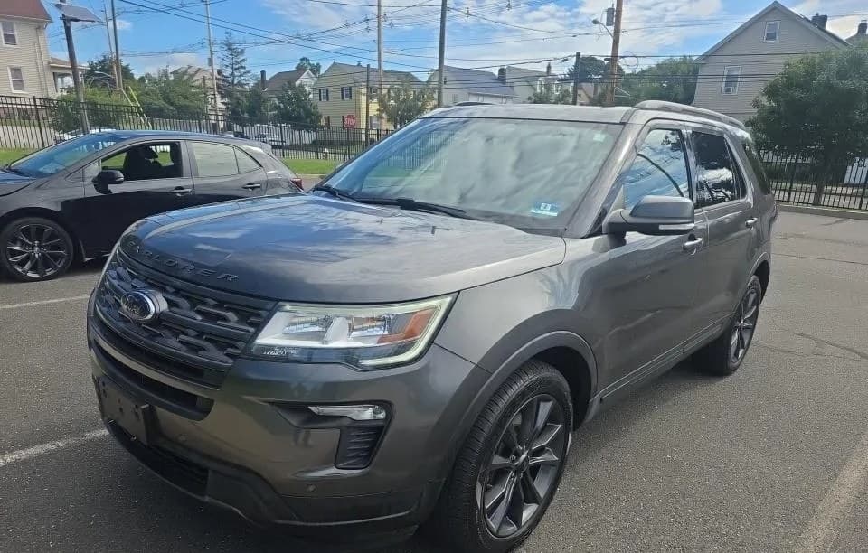 2018 FORD EXPLORER XLT 2