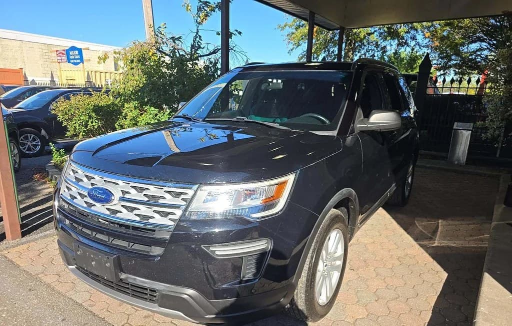 2019 FORD EXPLORER XLT 1