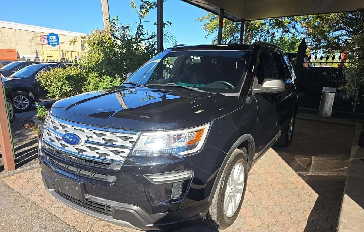 2019 FORD EXPLORER XLT 2