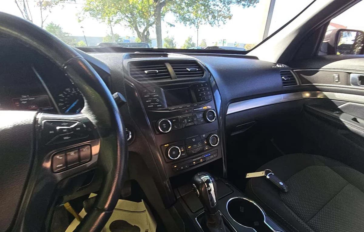2019 FORD EXPLORER XLT 7