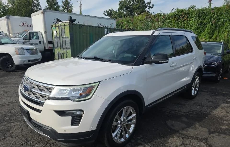 2018 FORD EXPLORER XLT 1