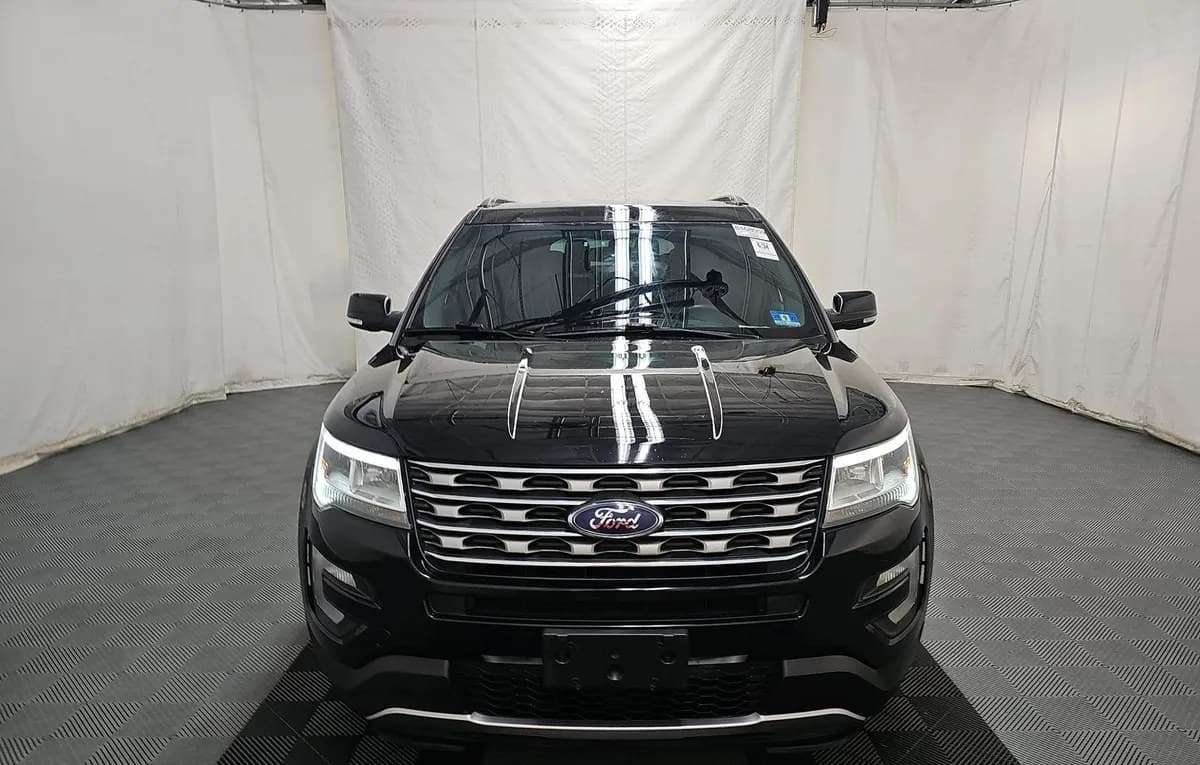 2017 FORD EXPLORER XLT 3