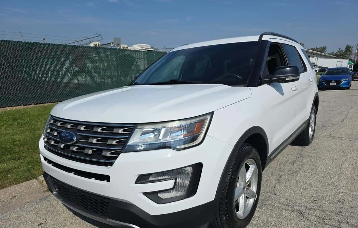 2017 FORD EXPLORER XLT 2