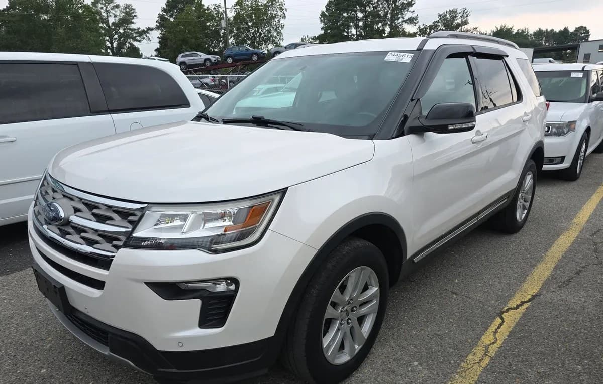 2018 FORD EXPLORER XLT 2