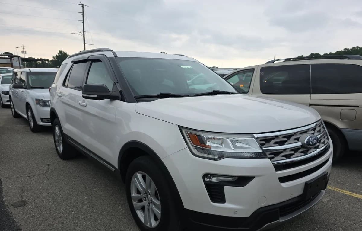 2018 FORD EXPLORER XLT 4