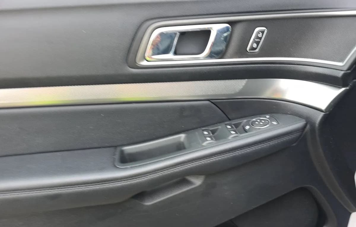 2018 FORD EXPLORER XLT 6
