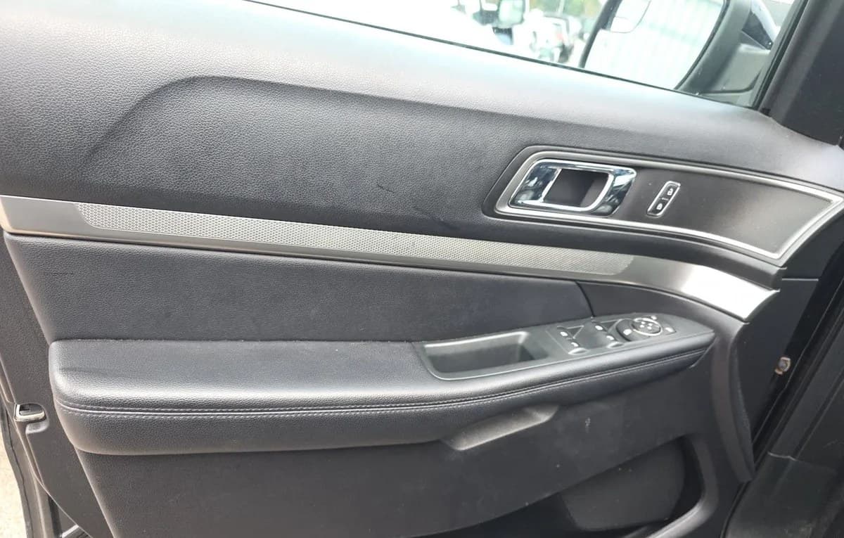 2018 FORD EXPLORER XLT 6