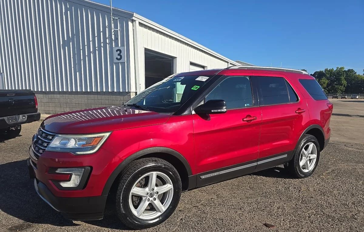 2017 FORD EXPLORER XLT 2