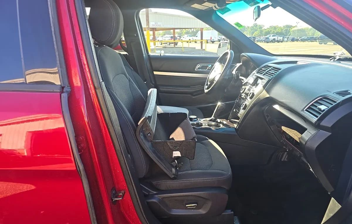 2017 FORD EXPLORER XLT 5
