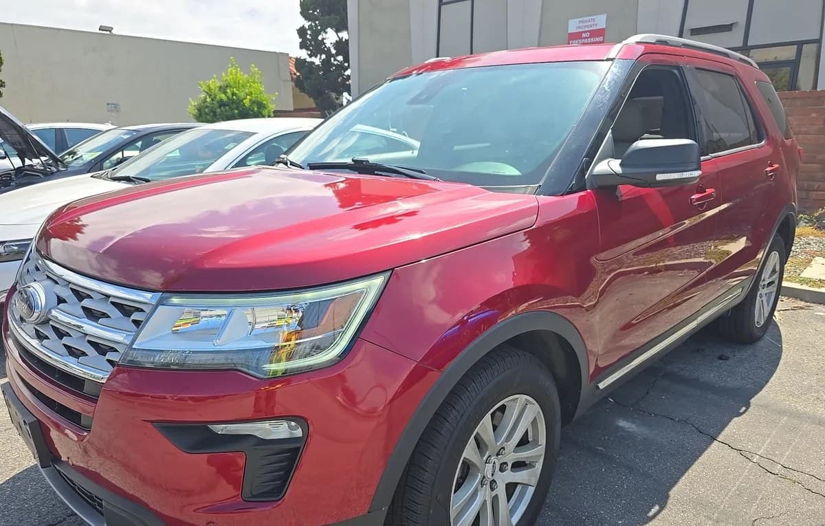 2019 FORD EXPLORER XLT 2