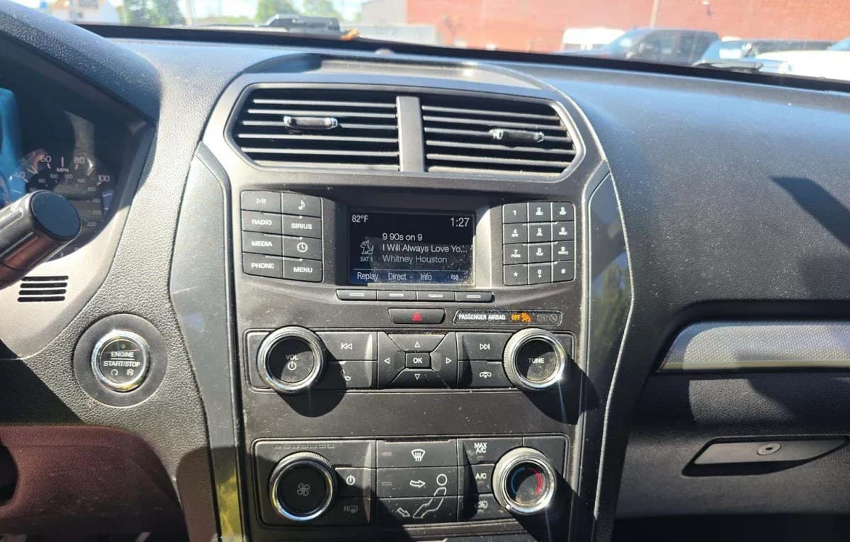 2018 FORD EXPLORER XLT 7