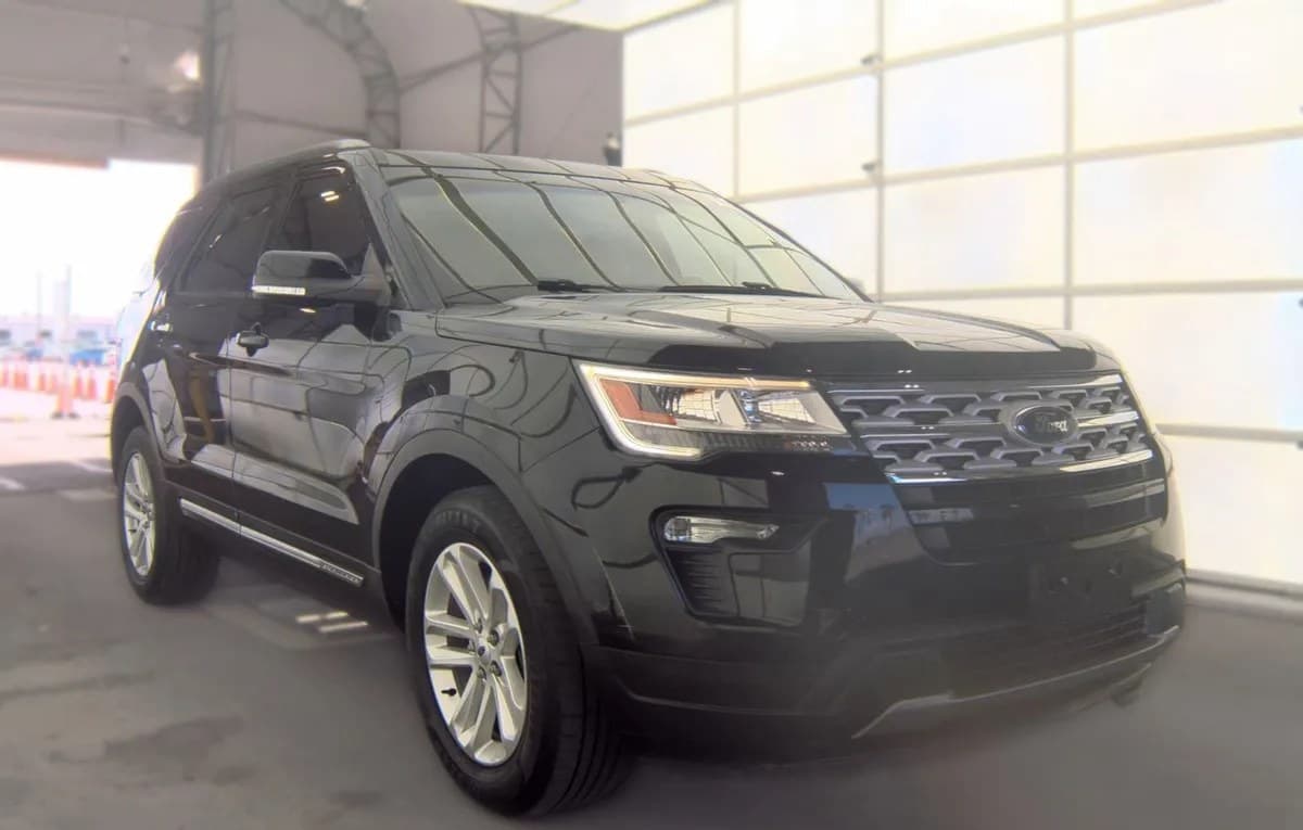 2018 FORD EXPLORER XLT 4
