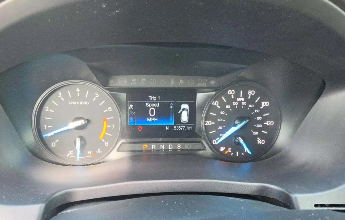 2019 FORD EXPLORER XLT 6