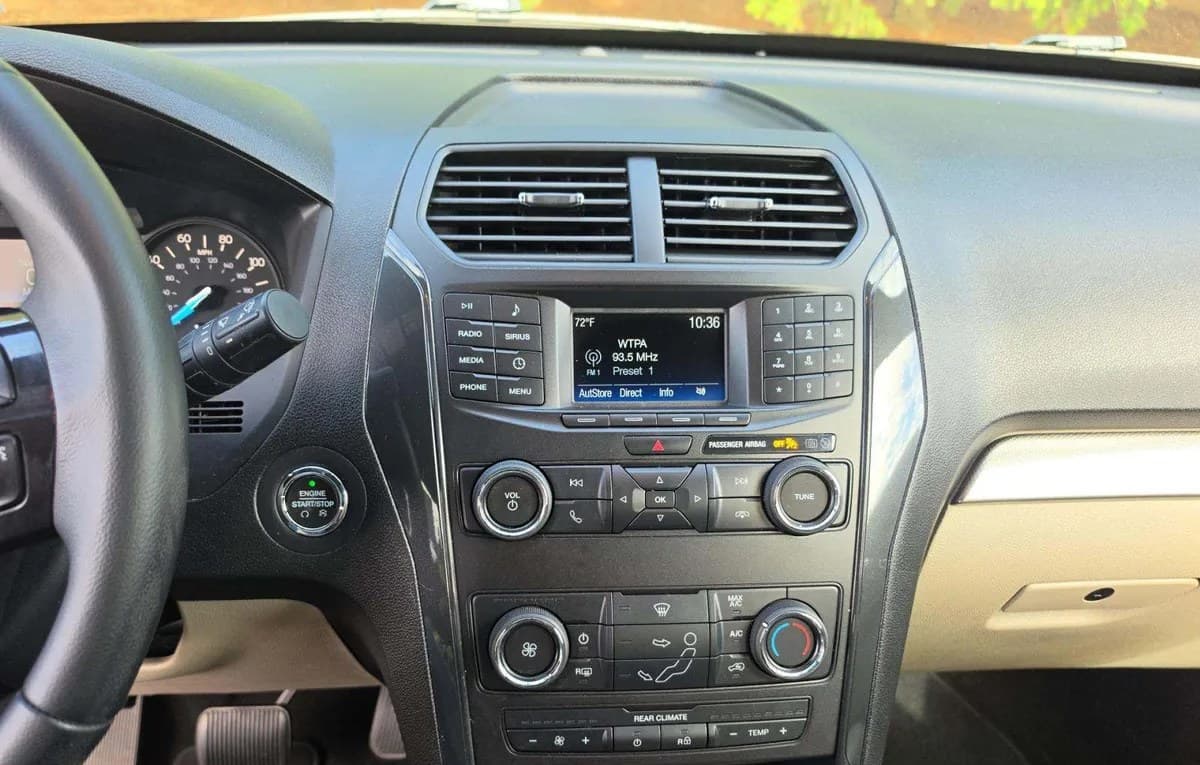 2019 FORD EXPLORER XLT 7