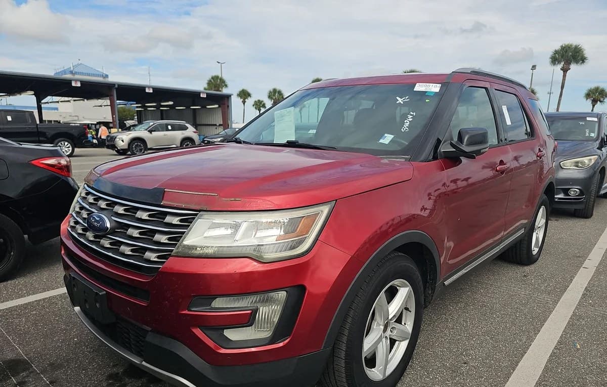 2017 FORD EXPLORER XLT 2