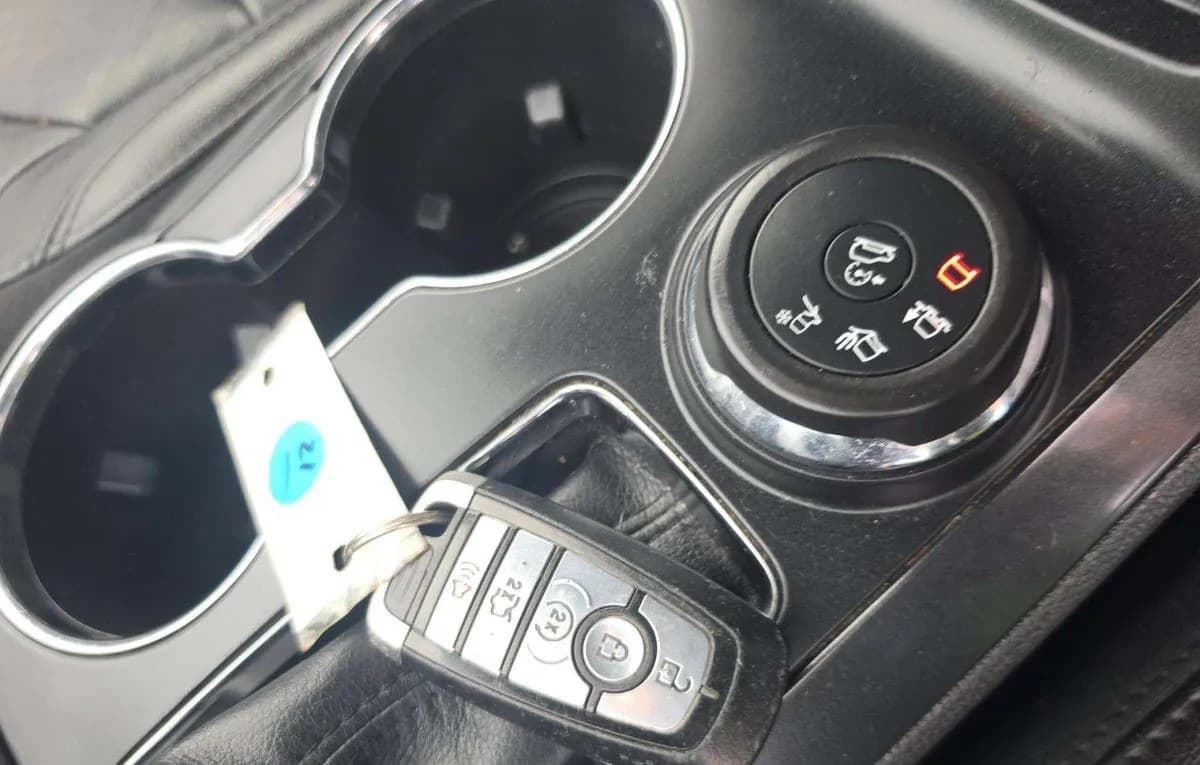 2018 FORD EXPLORER XLT 5
