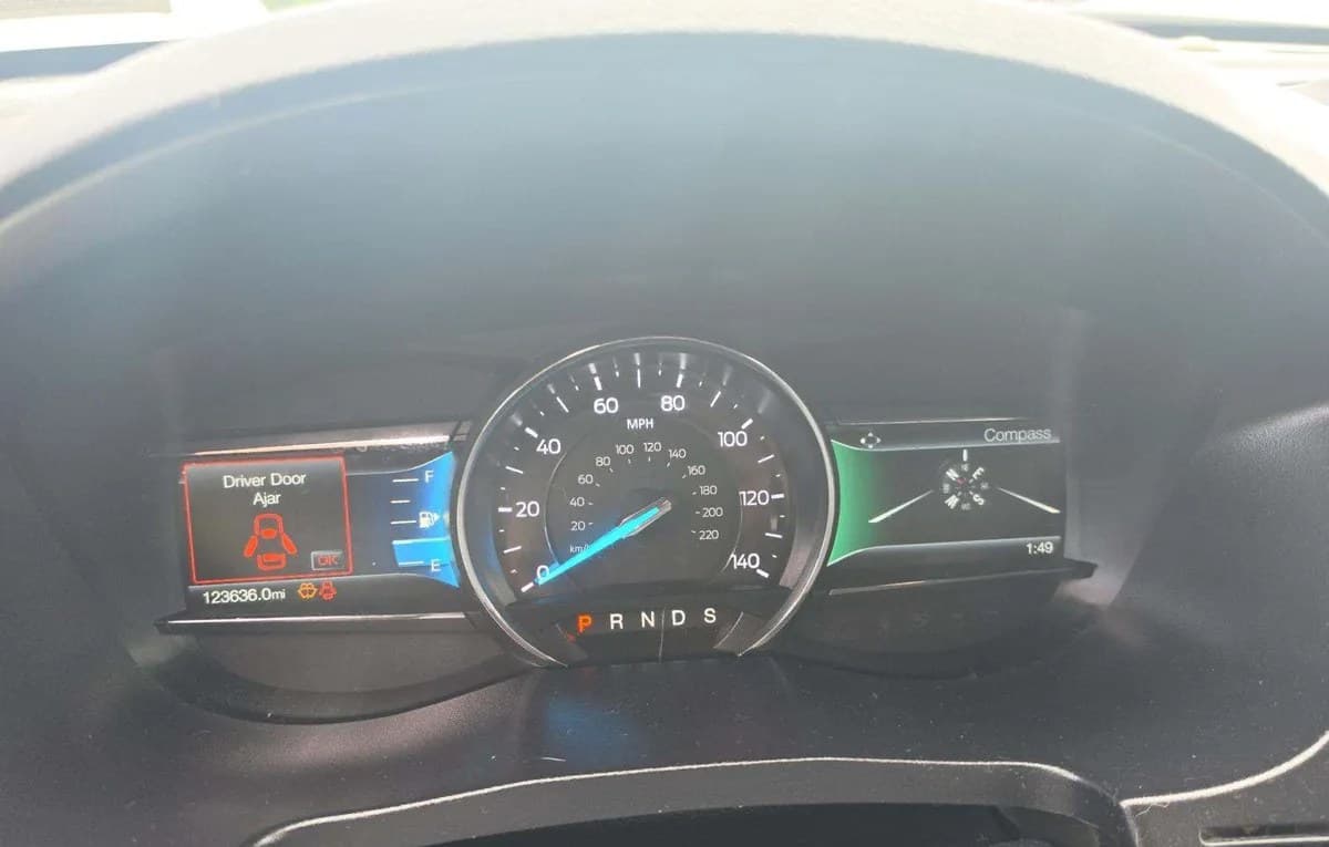 2018 FORD EXPLORER XLT 6