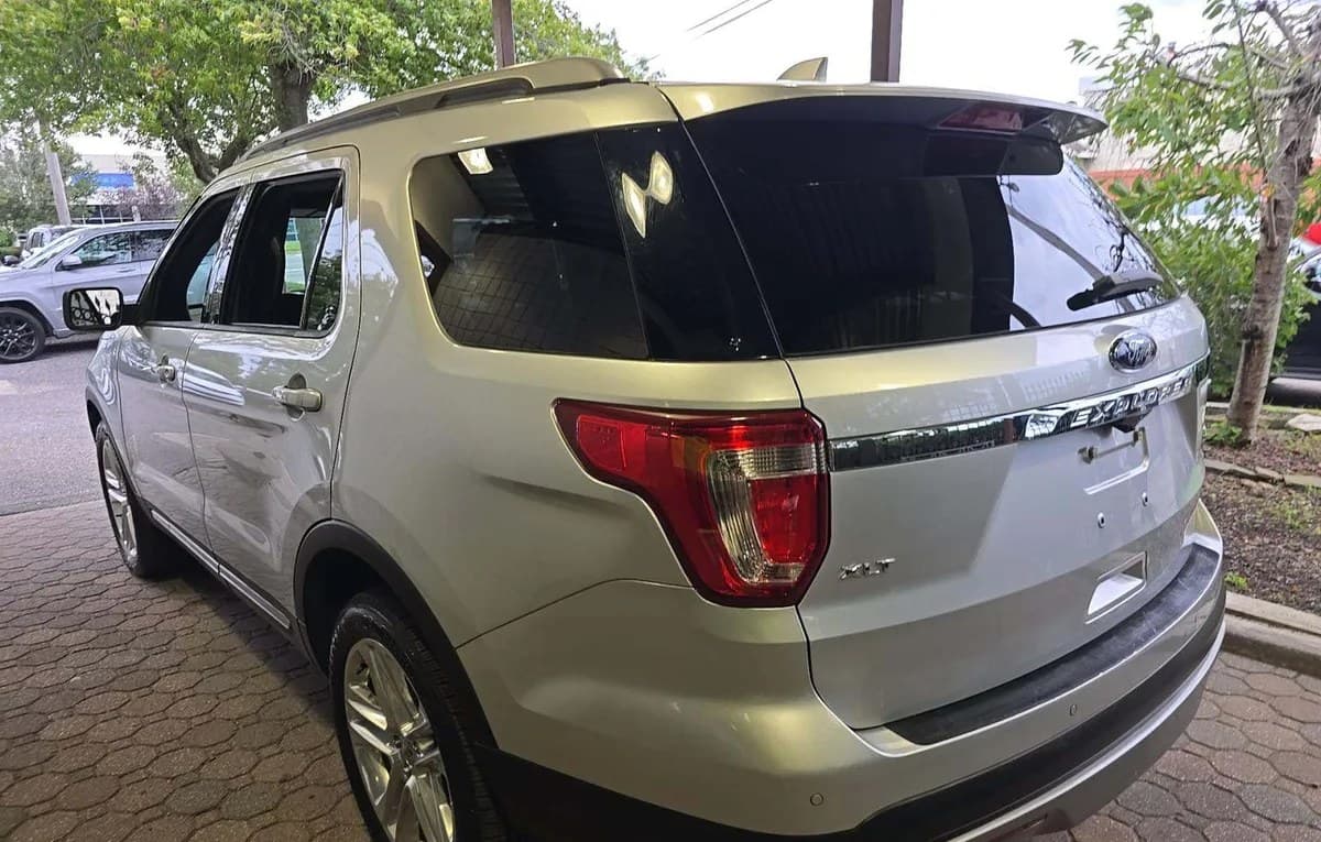 2017 FORD EXPLORER XLT 3