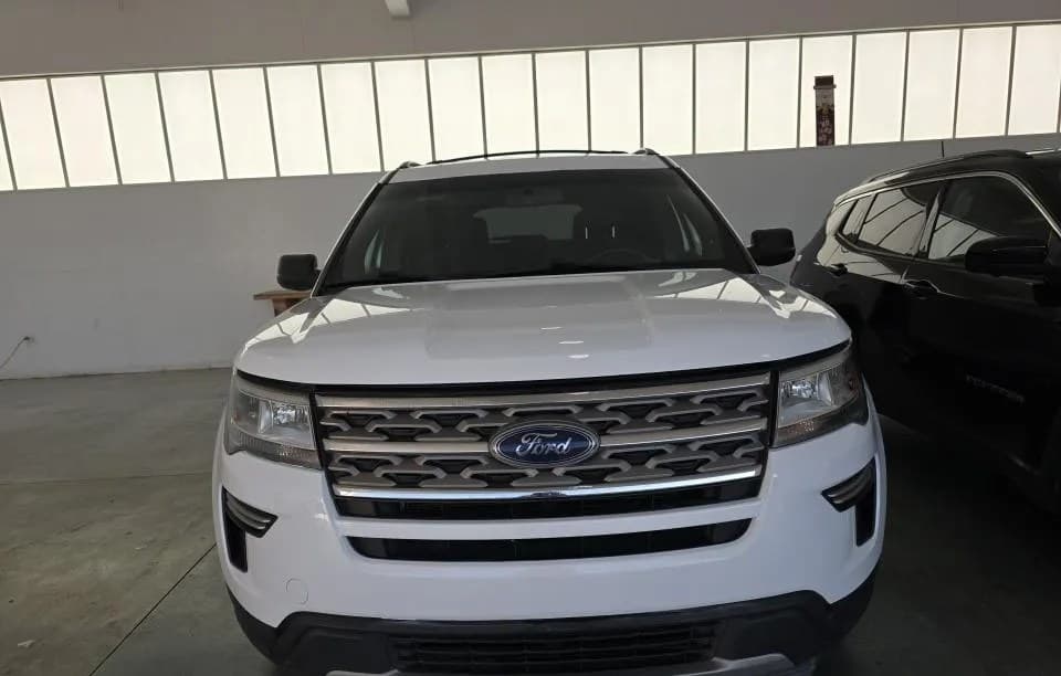 2018 FORD EXPLORER XLT 3