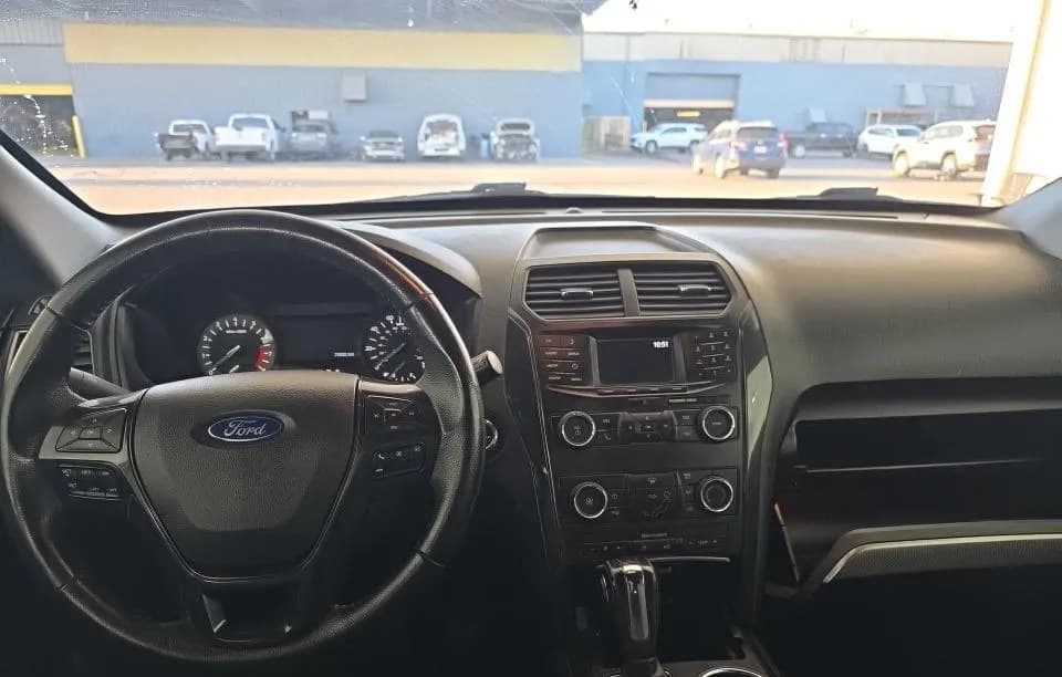 2018 FORD EXPLORER XLT 5