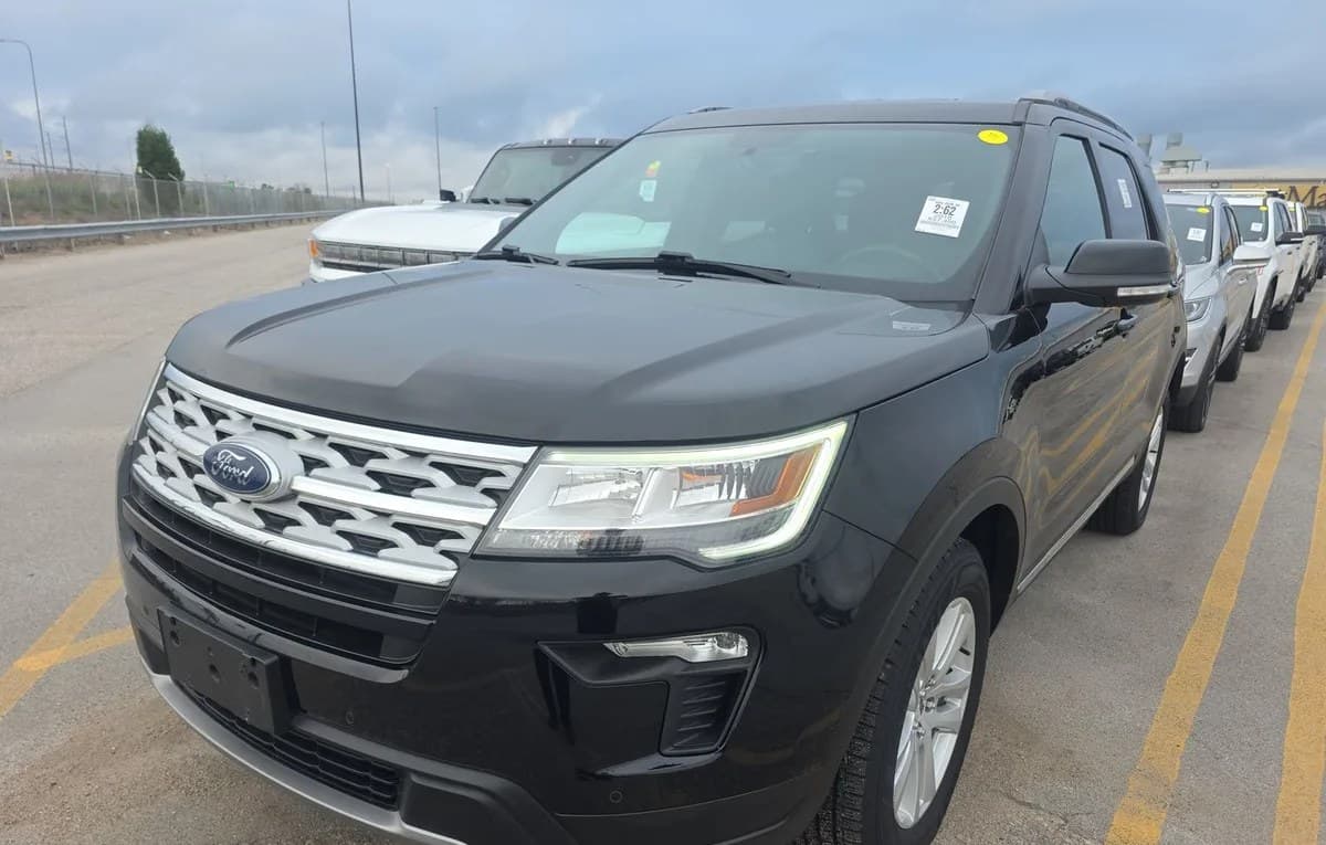 2018 FORD EXPLORER XLT 2