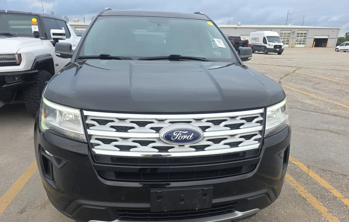 2018 FORD EXPLORER XLT 3