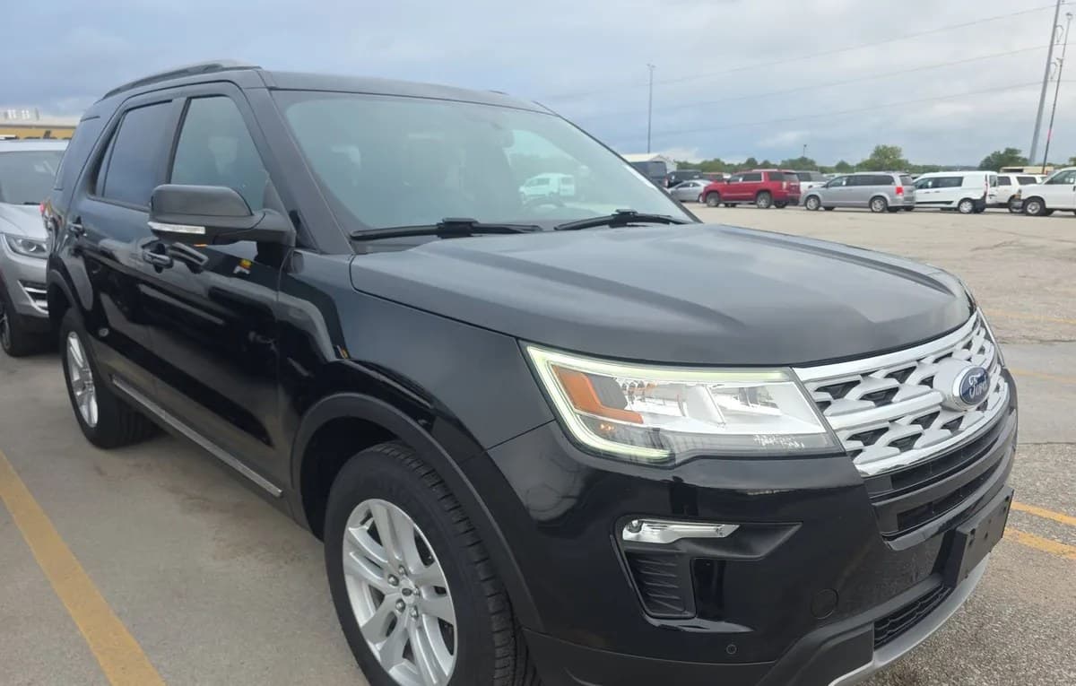 2018 FORD EXPLORER XLT 4