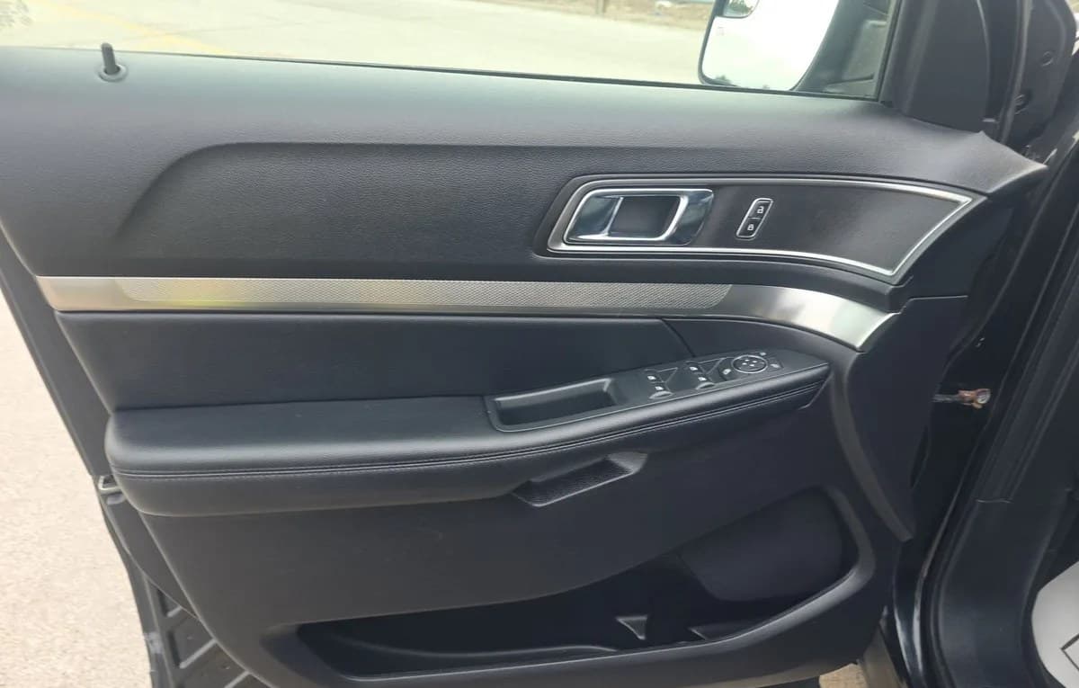 2018 FORD EXPLORER XLT 6