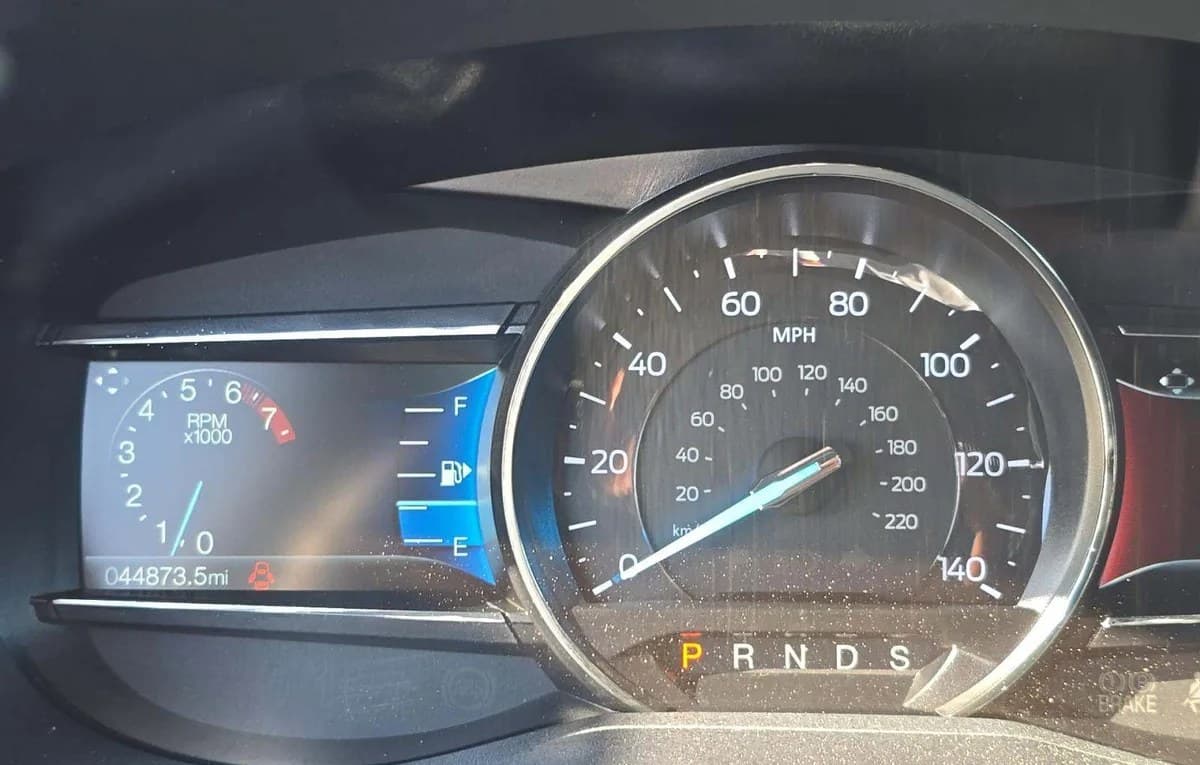 2019 FORD EXPLORER XLT 6
