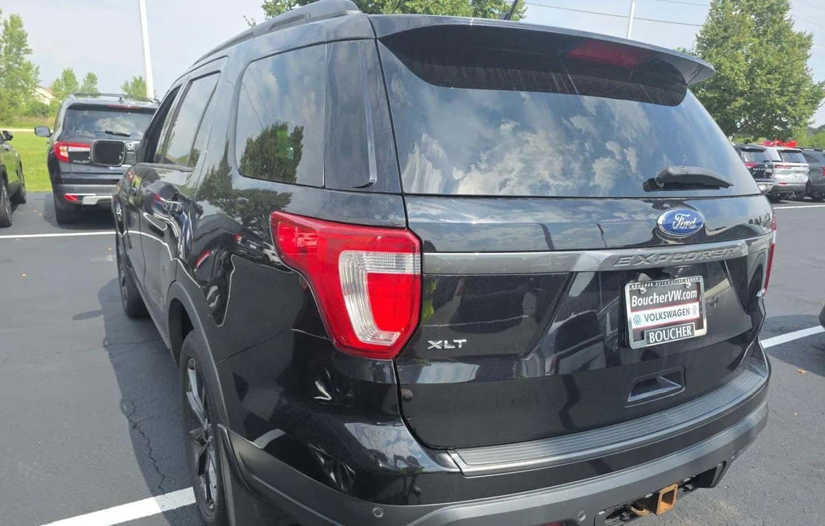 2019 FORD EXPLORER XLT 3