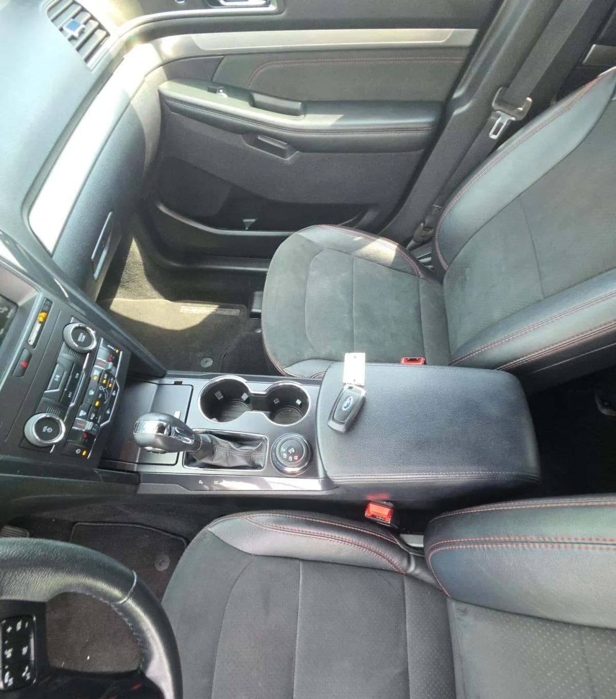 2019 FORD EXPLORER XLT 5