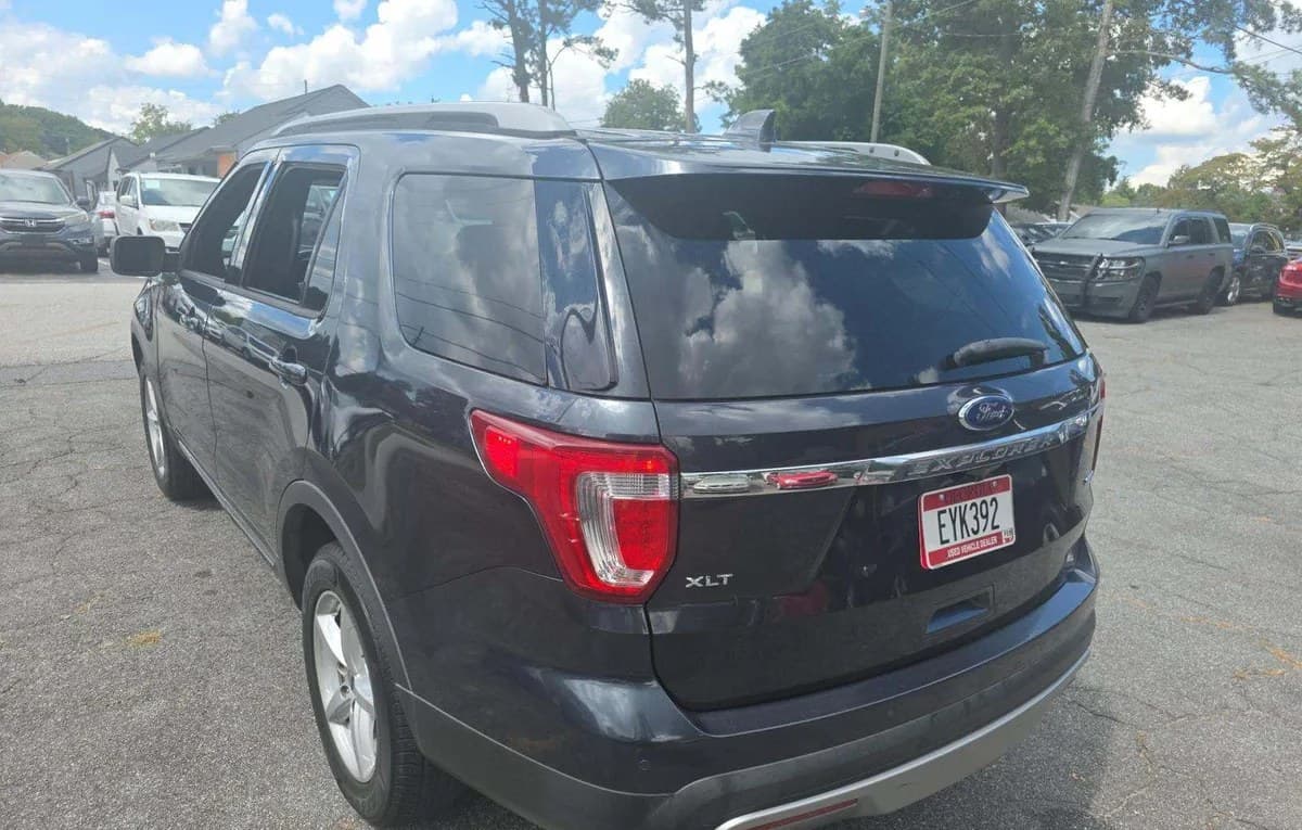 2017 FORD EXPLORER XLT 3