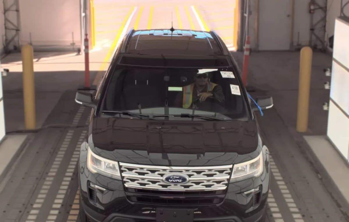 2019 FORD EXPLORER XLT 3