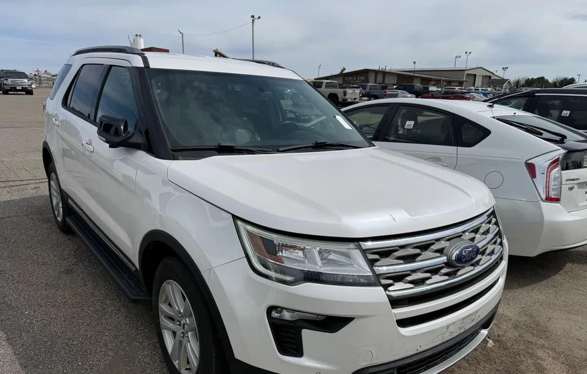 2018 FORD EXPLORER XLT 3
