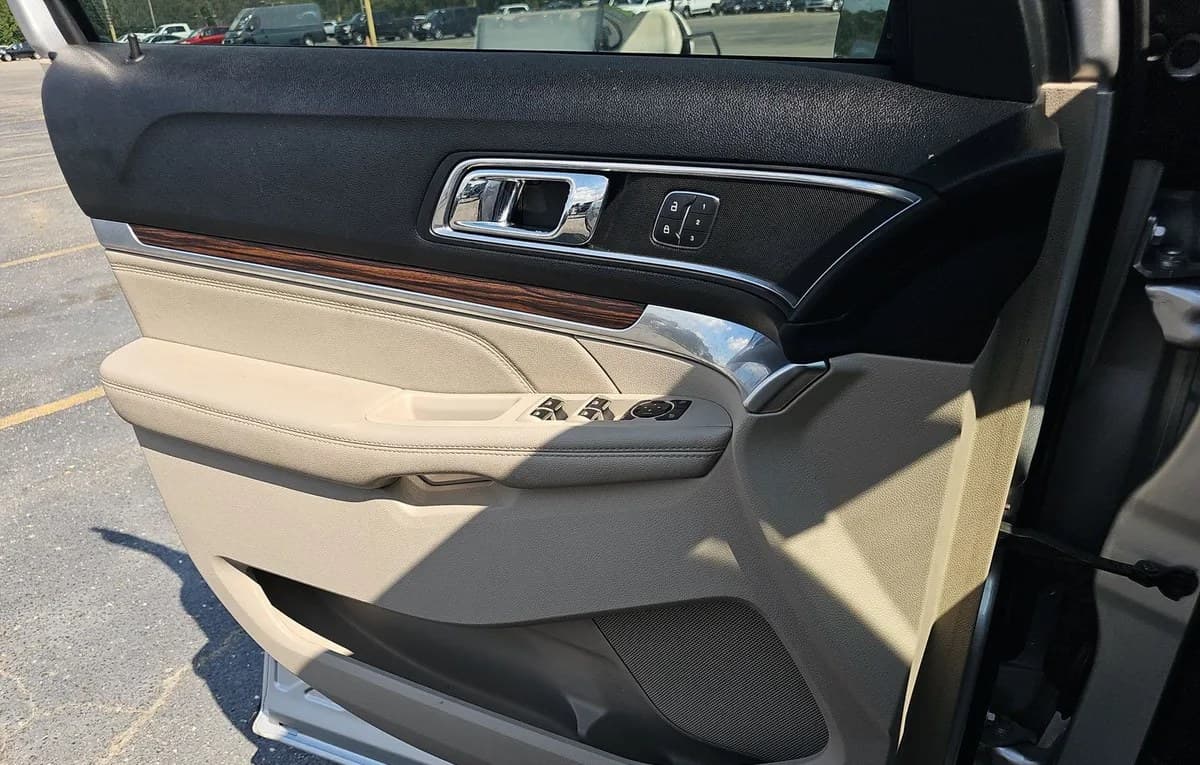 2019 FORD EXPLORER Limited 6