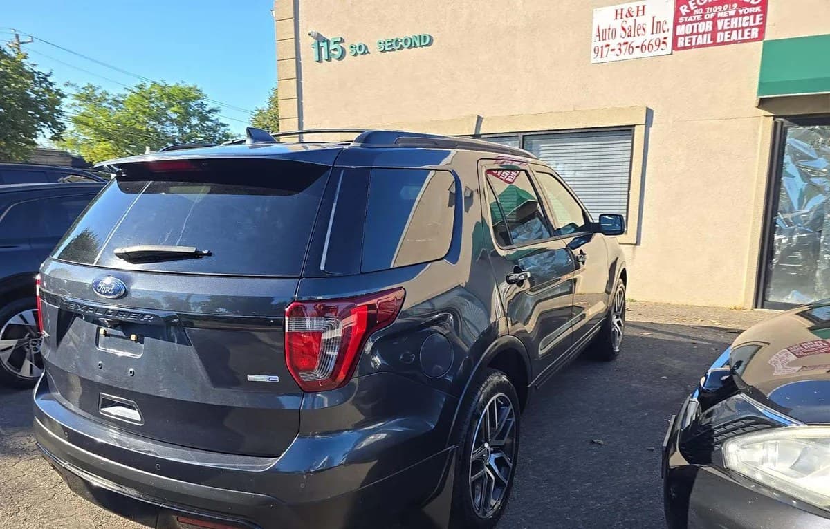 2017 FORD EXPLORER Sport 4