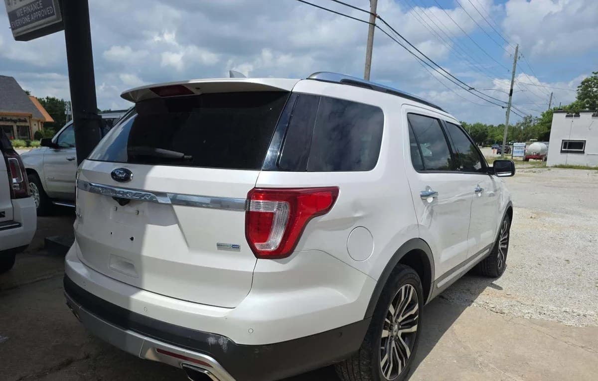 2017 FORD EXPLORER Platinum 4