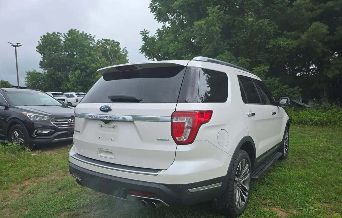 2019 FORD EXPLORER Platinum 4