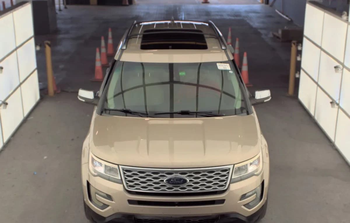 2017 FORD EXPLORER Platinum 3