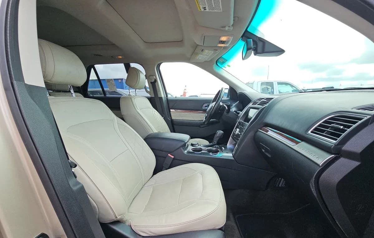 2017 FORD EXPLORER Platinum 5