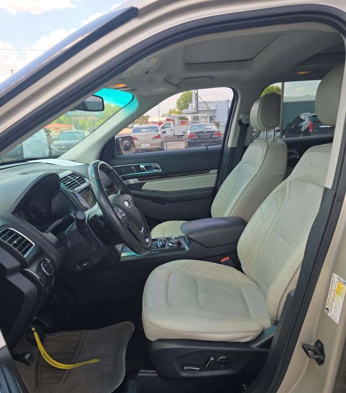 2017 FORD EXPLORER Platinum 4