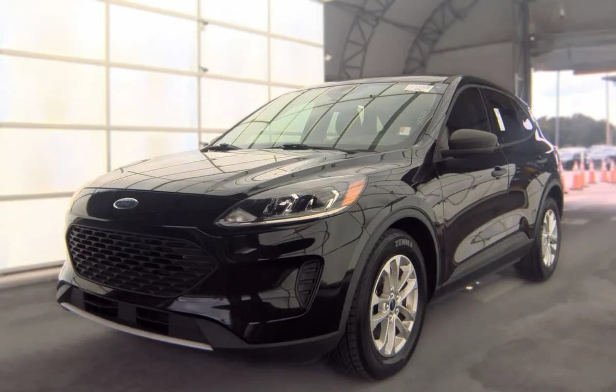 2020 FORD ESCAPE S 2